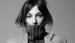 Phoebe Philo宣布9月回归，这次她似乎真的准备好了