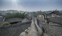 中國有四萬個鄉(xiāng)鎮(zhèn)，從鄉(xiāng)鎮(zhèn)生活管窺中國真實底色 | 一周新書推薦