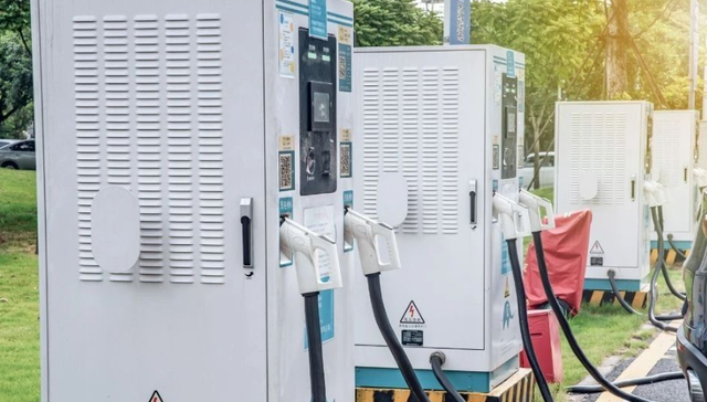 新能源汽车,特来电,小鹏汽车,市场规模,