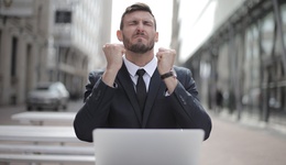 备战春招的年轻人，冲刺“金三银四”