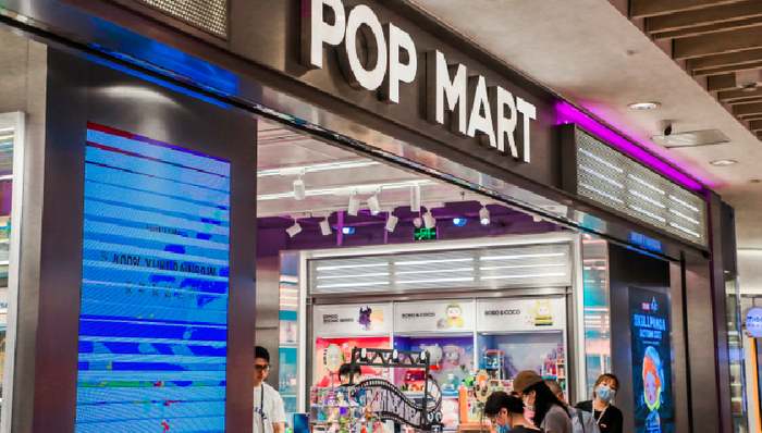IP价值,潮玩,海外市场,泡泡玛特,