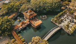 华侨城预亏百亿，18家平均亏损2亿元，2023上市旅企能否打赢翻身仗？