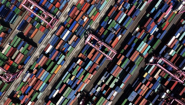 运价持续下跌、运力严重过剩，航运市场价格战已至？