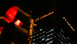 阿里加速自营布局