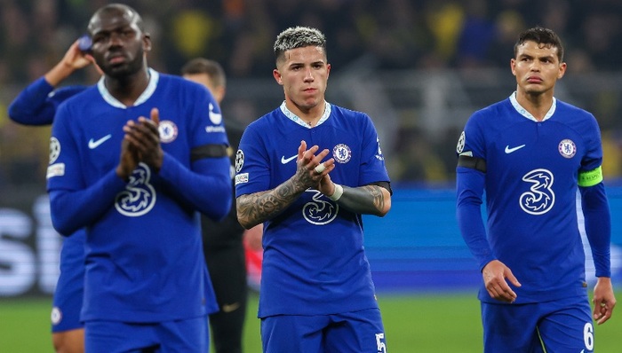 切尔西狂掷6亿欧元还要引援、大巴黎面临散伙，欧冠不认疯狂“烧钱”