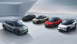 丰田首款纯电车价格猛降6万元，日系车绷不住了？