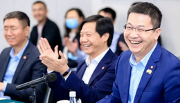 小米“嗩吶”盧偉冰的新劇本