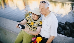 老年人涌入視頻號(hào)