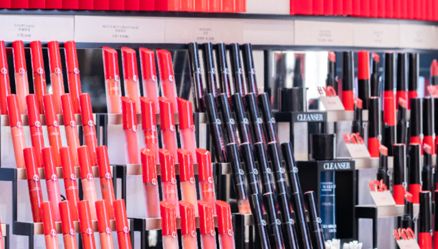 美妆品牌,产品创新,