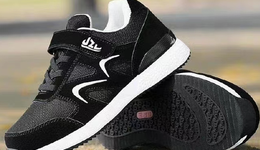 老人鞋明星足力健跌落神壇：曾經(jīng)年銷40億，如今負(fù)債成“老賴”