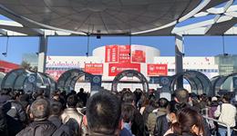 三年没见，2023年北京图书订货会首日人气爆棚