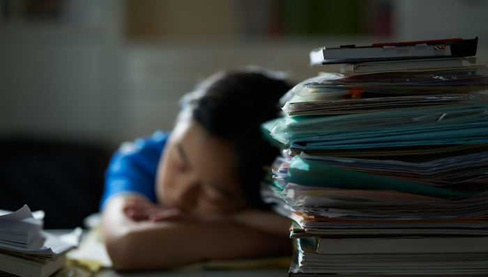 唐大杰：建议尽快立法保护青少年心理健康，将心理健康课程列入必修课