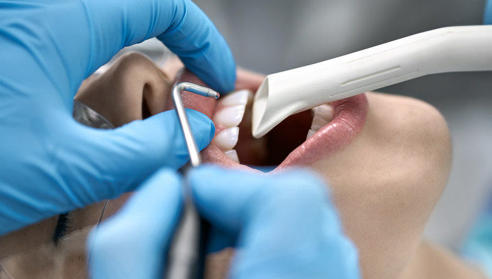 财说｜通策医疗重启收购和仁科技，时隔一年两份收购方案有何不同？