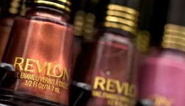 靠“破產(chǎn)營銷”續(xù)命，如今扛不住了：負(fù)債近300億，中國消費(fèi)者“救”不活露華濃