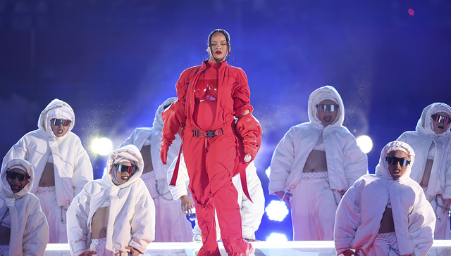 多个分析师对品牌业绩持悲观预期，彪马销量急需兴奋剂签回蕾哈娜