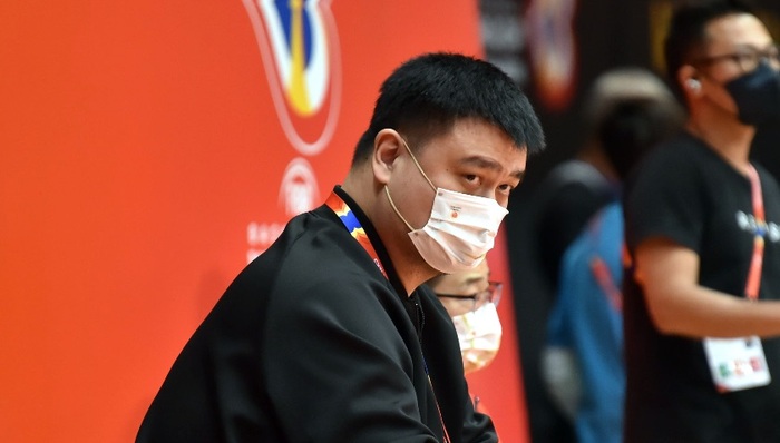 新疆广汇直指姚明，篮球联赛运营潜藏乱象？