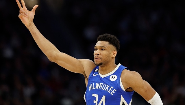 雄鹿队作价35亿美元完成出售，市值走高NBA连续达成高价易主