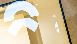 數(shù)解蔚來年報(bào)：一念賈躍亭，一念馬斯克？