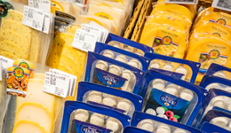 蒙牛和伊利之间，杀出了个33亿的黑马