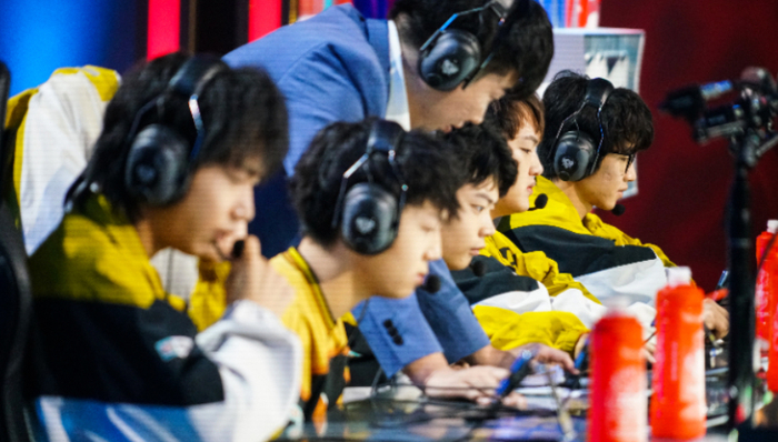 腾竞体育,线下赛事,英雄联盟,电竞酒店