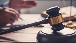 最高检工作报告：五年来从严追诉性侵等侵害未成年人犯罪29万人