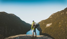 新玩家接连入场，在线旅游未到终局