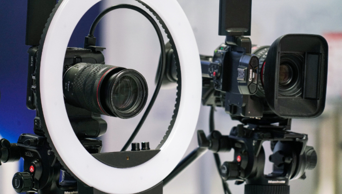 情怀消费,流量,TVB,直播带货,