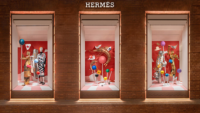 爱马仕打造春季主题橱窗，优衣库联名JW Anderson新系列亮相 | 是日美好事物