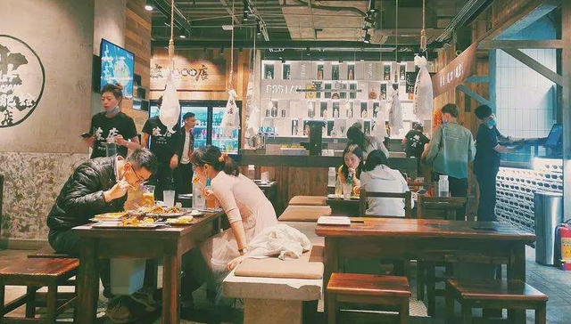 地摊风,餐饮,市场竞争,差异化,