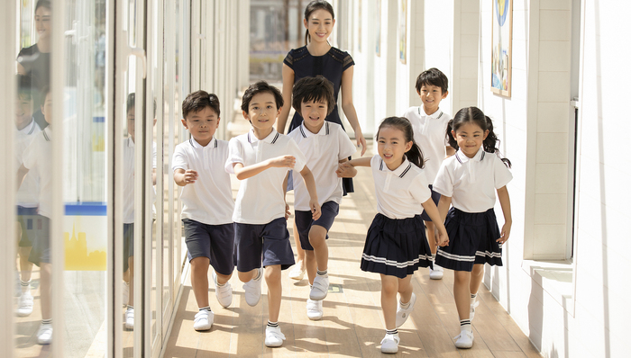 “降低幼儿入园年龄”，背后存在哪些问题？