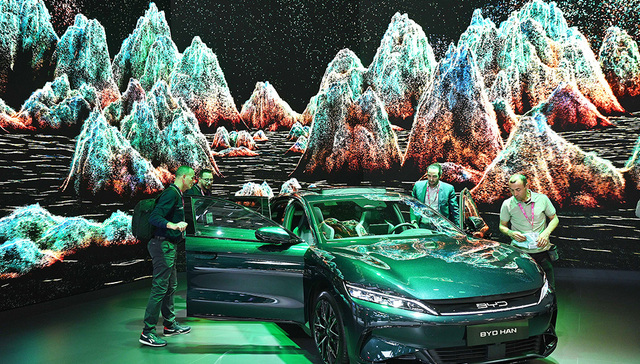 比亚迪、哪吒同时宣布泰国工厂奠基，新能源汽车公司海外布局提速