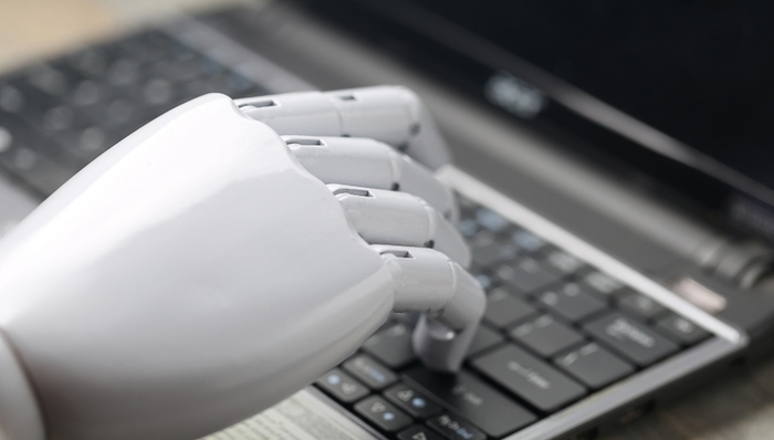 当AI为你写诗陪你聊天，小心陷入新型“杀猪盘” | 界面科技315