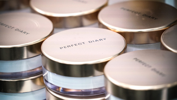 逸仙电商,完美日记,盈利,研发投入,