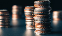 万亿存款银行一夜崩盘：波及上千家初创企业，三分之一30天内发不出工资