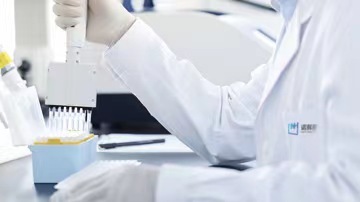 诺辉健康2022年报营收同比增长260%，“摘B”之外有望2024年实现盈亏平衡