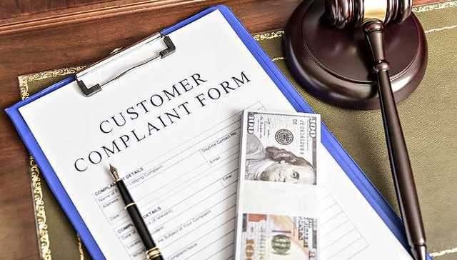 营销赔付进退失据，“新冠险”在喧嚣过后留下一地鸡毛|界面金融315