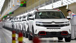 雪铁龙21万降到12万卖断货：想买燃油车，还可以再等等