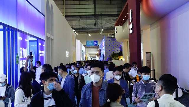 超1200家品牌亮相东莞名家具展，软体家居是最大亮点