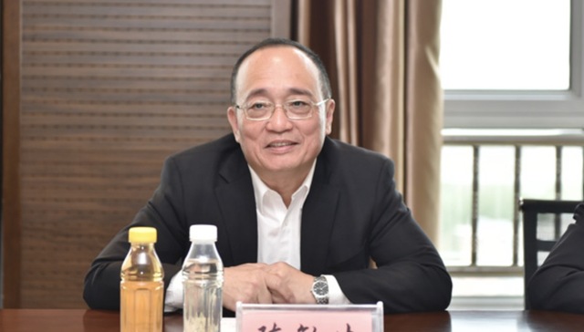 南方医科大学党委书记陈敏生被查，其同在卫生系统的亲属此前也已“落马”