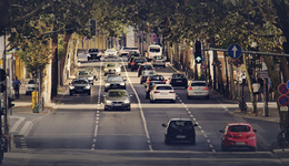 价格大跌，销量大降，燃油车的命运转折点来了吗？