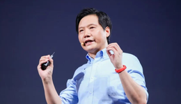 小米闯关：手机攀高难，造车狂被卷