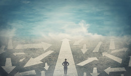 董事總經(jīng)理級(jí)成分水嶺，最高降薪50%？公募基金降薪傳聞再起