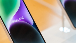 苹果这个新专利，要让折叠屏iPhone能“落地成盒”