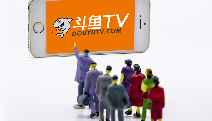 斗鱼四季度靠“省”收窄了净亏损，但用户数据下降明显