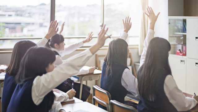 直通部委 | 五部门：禁止中小学举办或参与举办培训机构 水利部：今日进入汛期