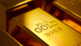 西部黃金去年業(yè)績(jī)“腰斬”跑輸同行，還要錯(cuò)過(guò)新一輪黃金牛市？