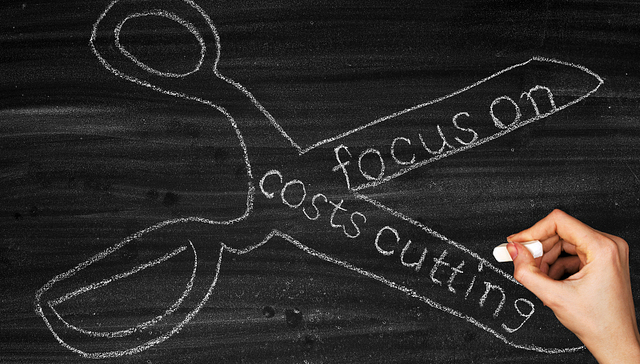 靠着“缩衣节食”，在线职教公司尚德机构去年赚了六亿多