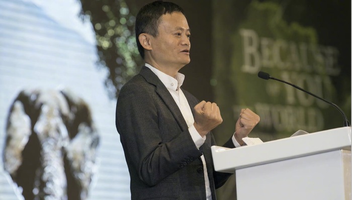 马云回国了！首谈ChatGPT：人不应被人工智能所控制