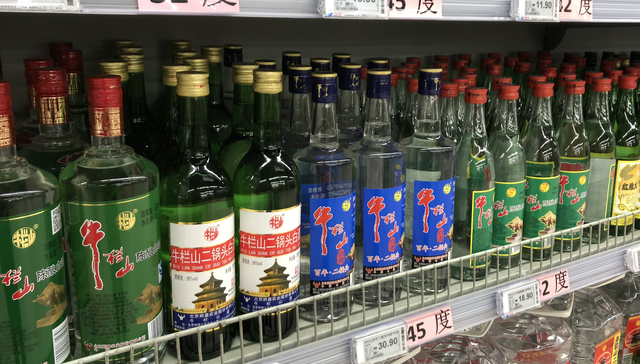 低端产品再难支撑业绩，牛栏山母公司顺鑫农业面临上市后首亏