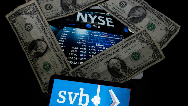 欧美银行挤兑风波呈现瞬间坍塌的危机形态